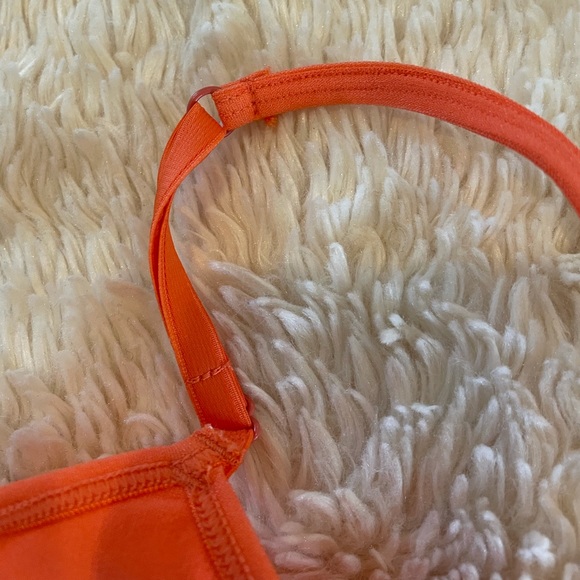 Cache Cami - Picture 10 of 14